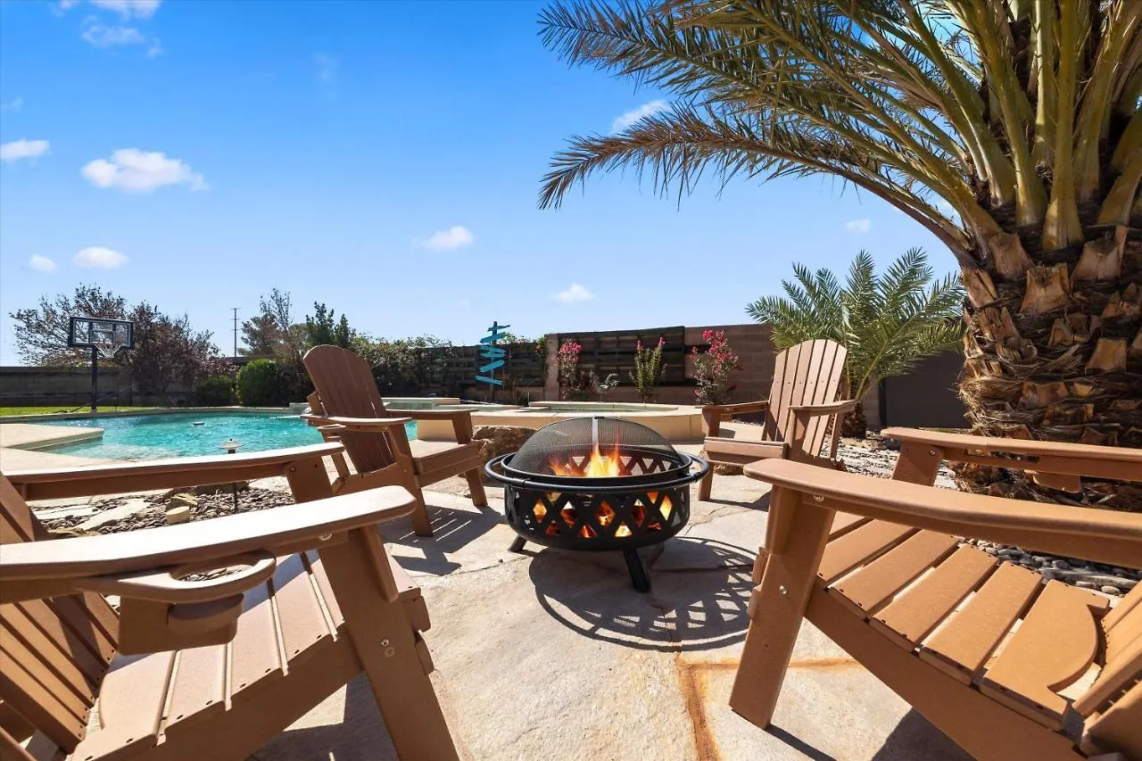 Luxury Villa With Pool And Spa Las Vegas