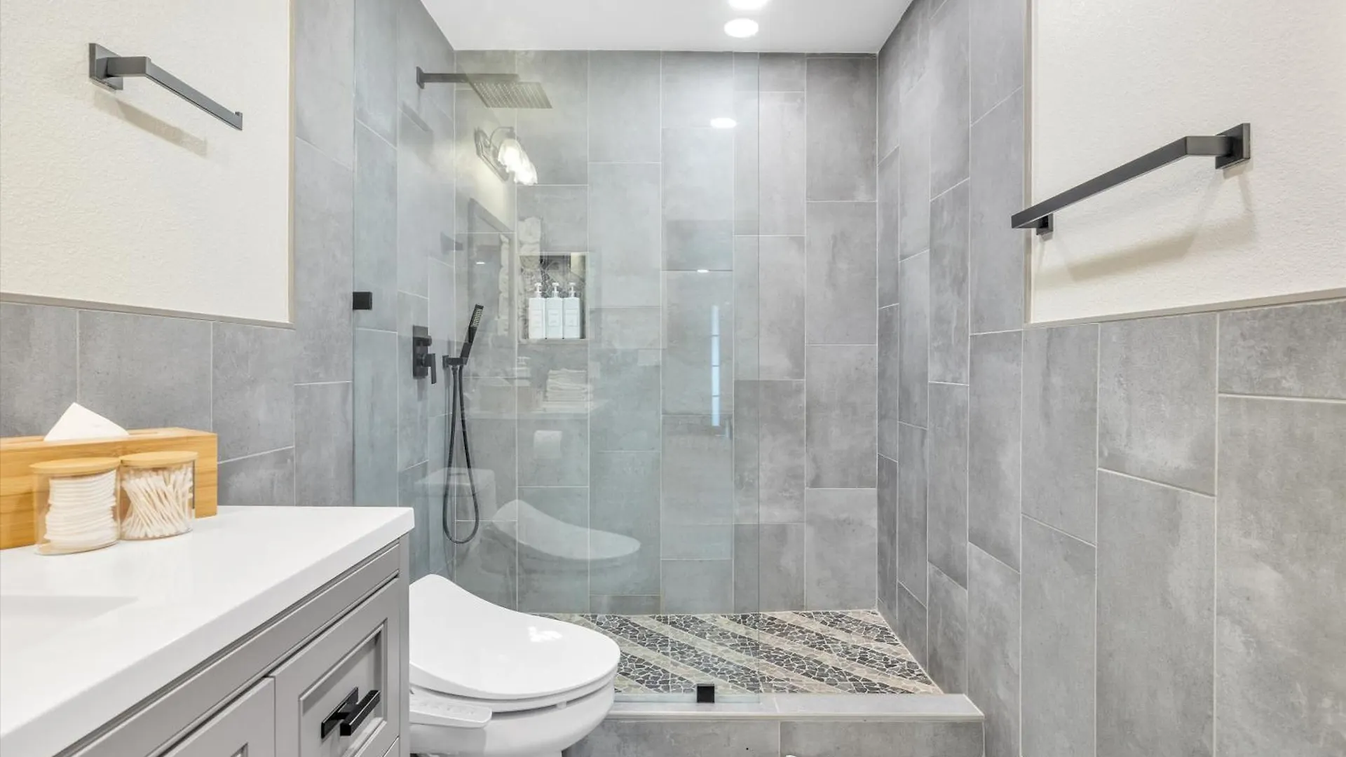 Luxury Villa With Pool And Spa Las Vegas