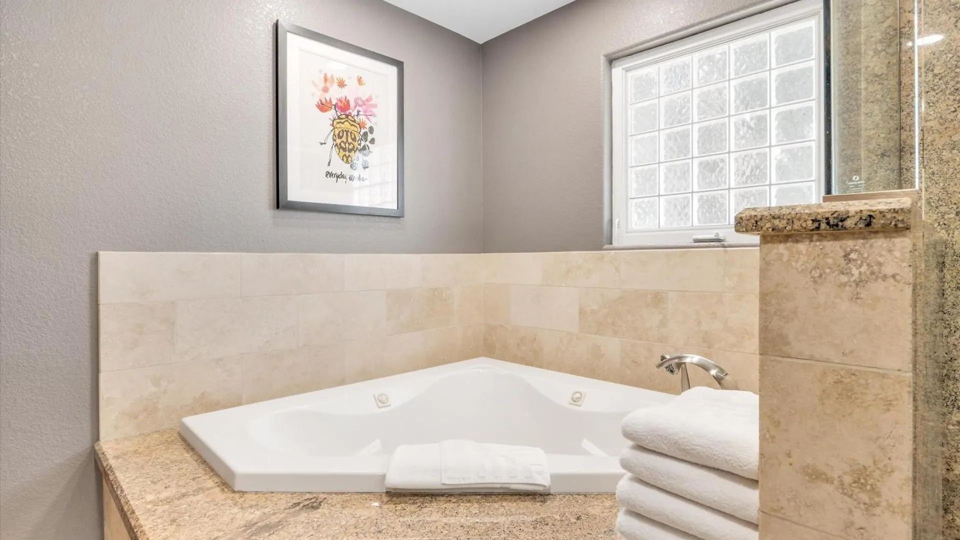 Luxury Villa With Pool And Spa Las Vegas